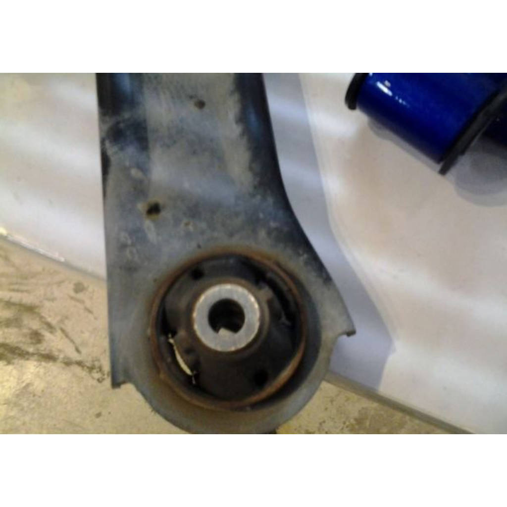 HARDRACE 7556 CONTROL ARM NISSAN TIIDA 04-12 Photo-6