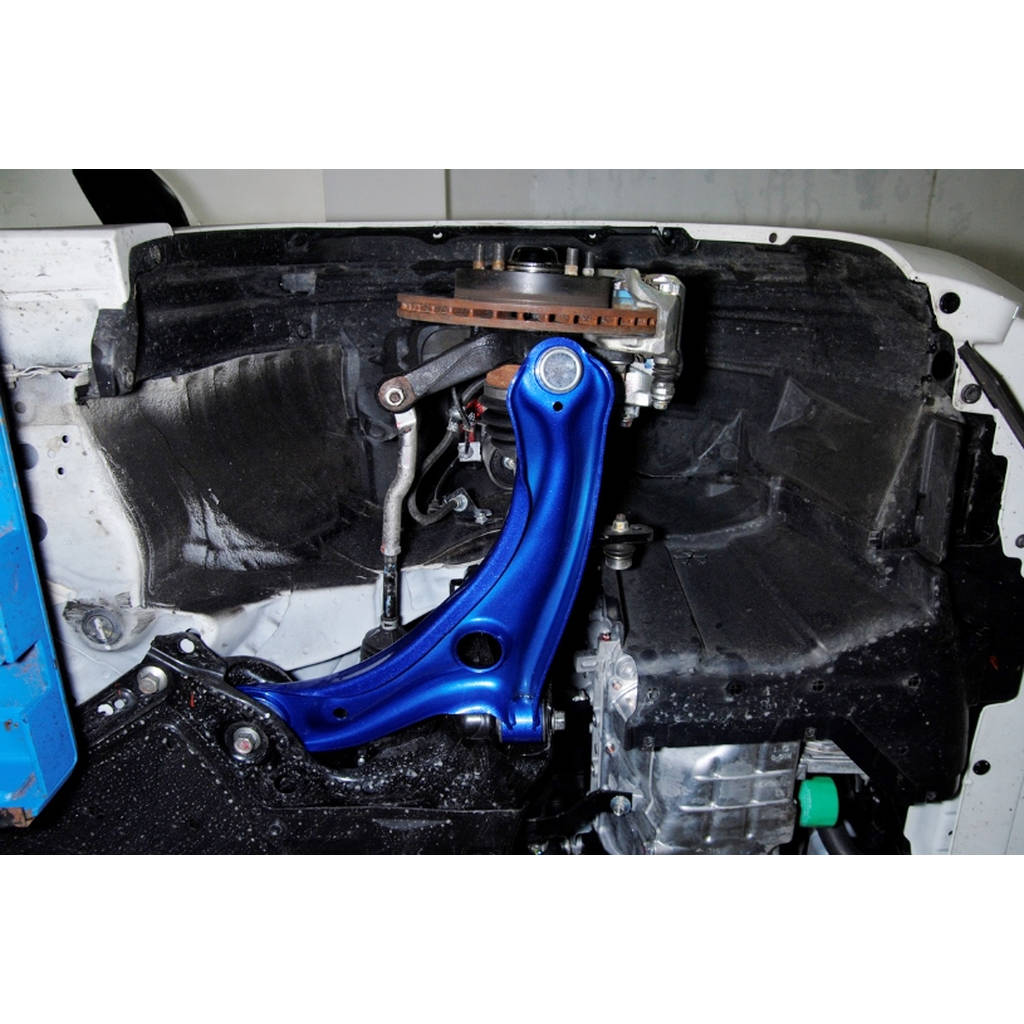 HARDRACE Q0118 CONTROL ARM HONDA FIT GK 14- Photo-5