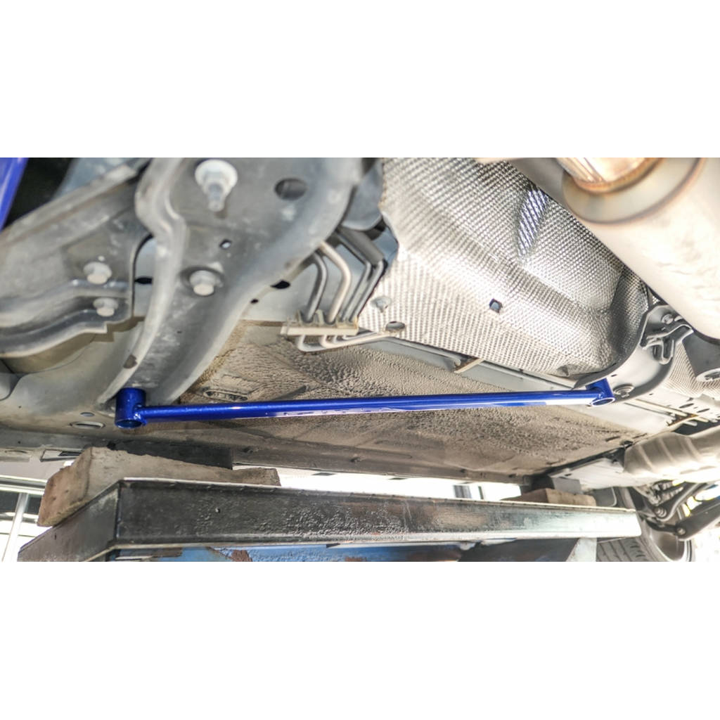 HARDRACE Q0400 BODY REINFORCED BAR FORD KUGA 12- Photo-9
