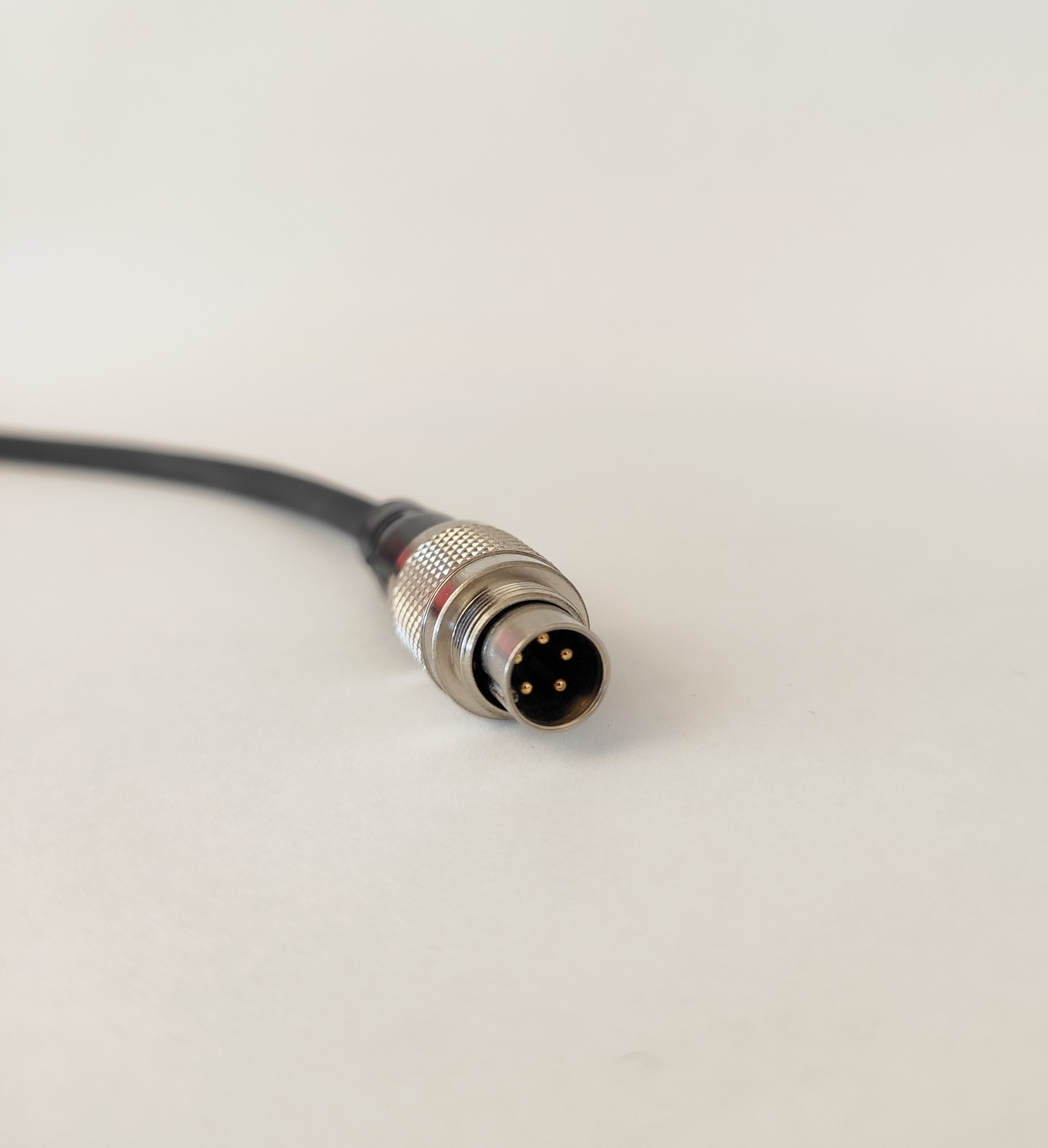 AIM V02585020 Digital output + RPM cable EVO4S Photo-1