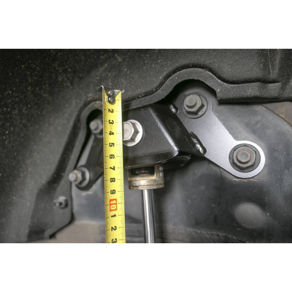 HARDRACE Q0691 REAR DAMPER LIFT KIT TOYOTA ALPHARD '15-/VELLFIRE '15- Photo-9