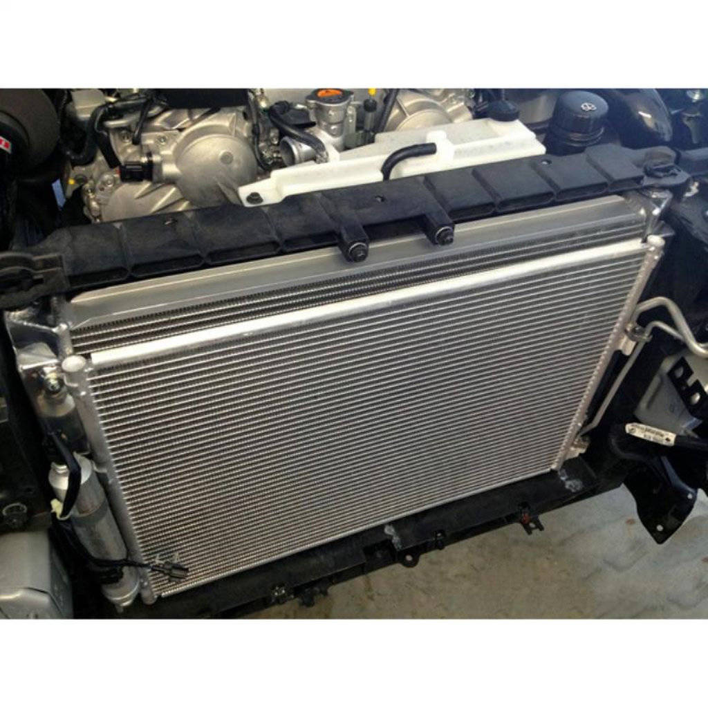 MISHIMOTO MMRAD-370Z-09 Radiator NISSAN 370Z 2009+ (Manual Transmission) Photo-1