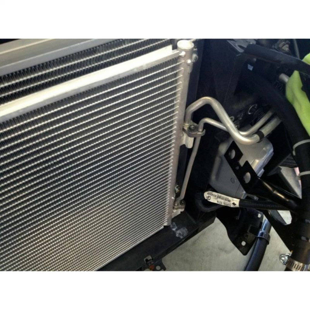 MISHIMOTO MMRAD-370Z-09 Radiator NISSAN 370Z 2009+ (Manual Transmission) Photo-2