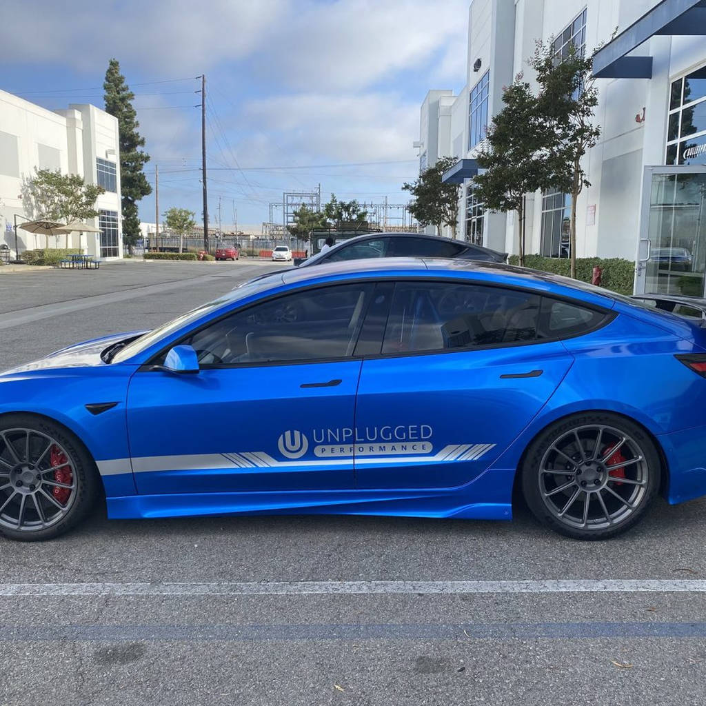 UNPLUGGED PERFORMANCE UP-M3-347-1.1 Front Windshield, Lexan (18.5lbs, 20lbs savings) for TESLA Model 3 Photo-3