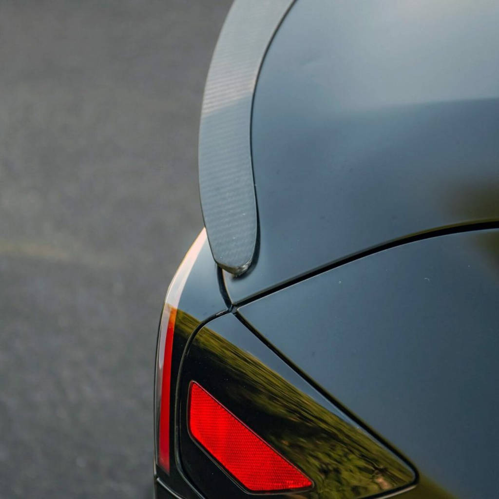 UNPLUGGED PERFORMANCE UP-M3-305-2.1 High Efficiency Trunk Spoiler, Autoclaved Dry Carbon, Satin Clear for TESLA Model 3 Photo-5