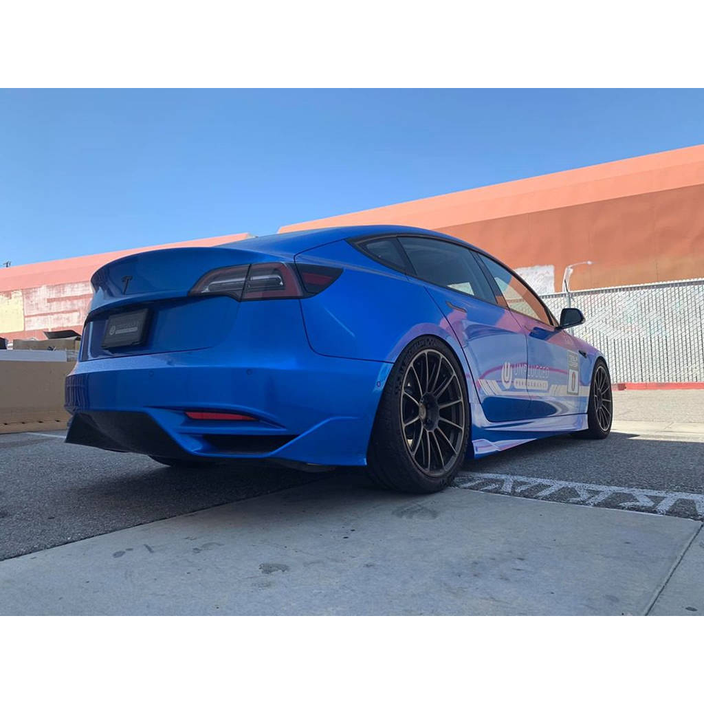 UNPLUGGED PERFORMANCE UP-M3-303-2.1 Ascension Side Skirts, Autoclaved Dry Carbon, Gloss Clear for TESLA Model 3 Photo-3