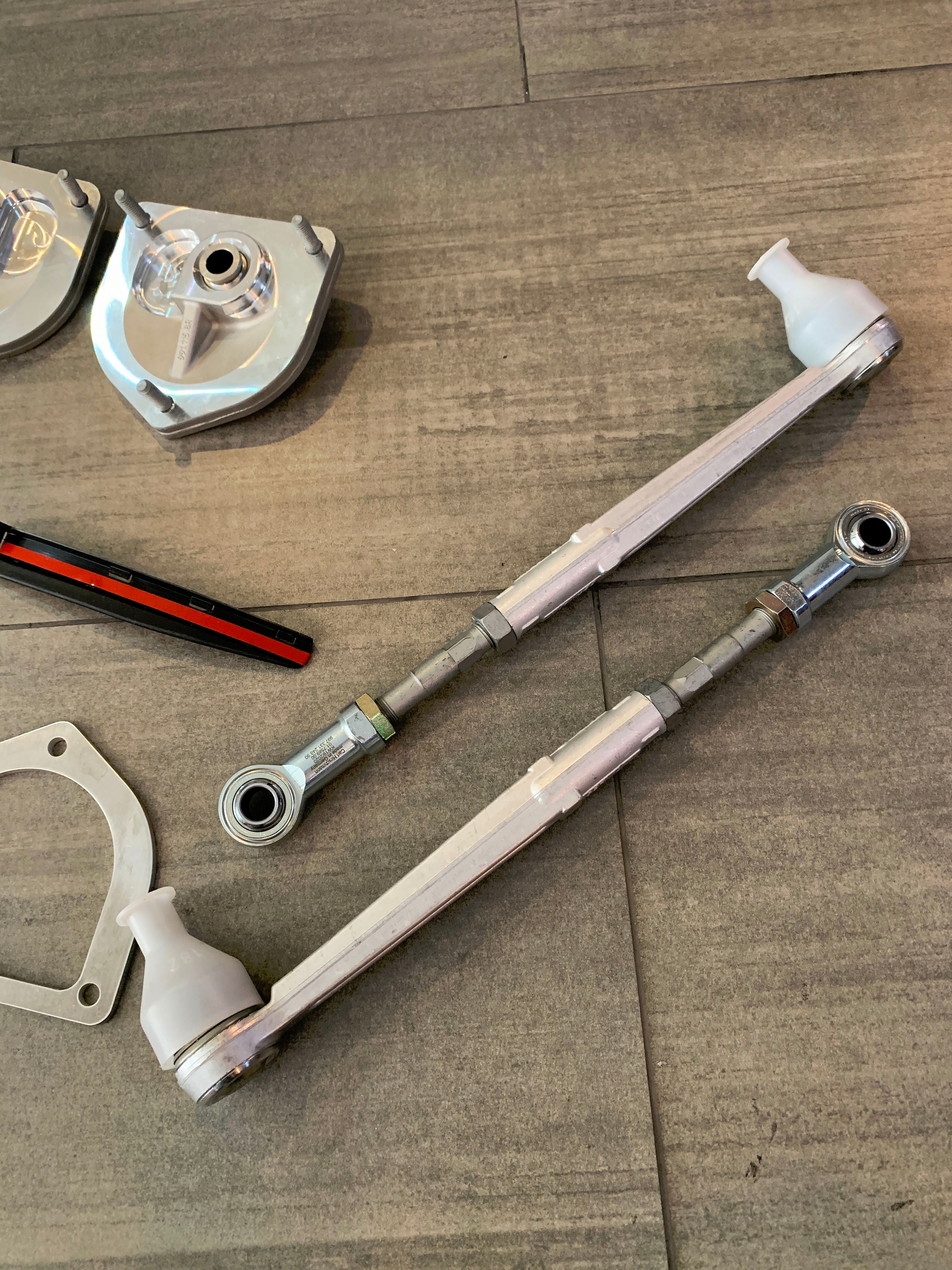 MANTHEY RACING MTH400001A Upgrade-Kit PORSCHE 718 GT4/Spyder Photo-4