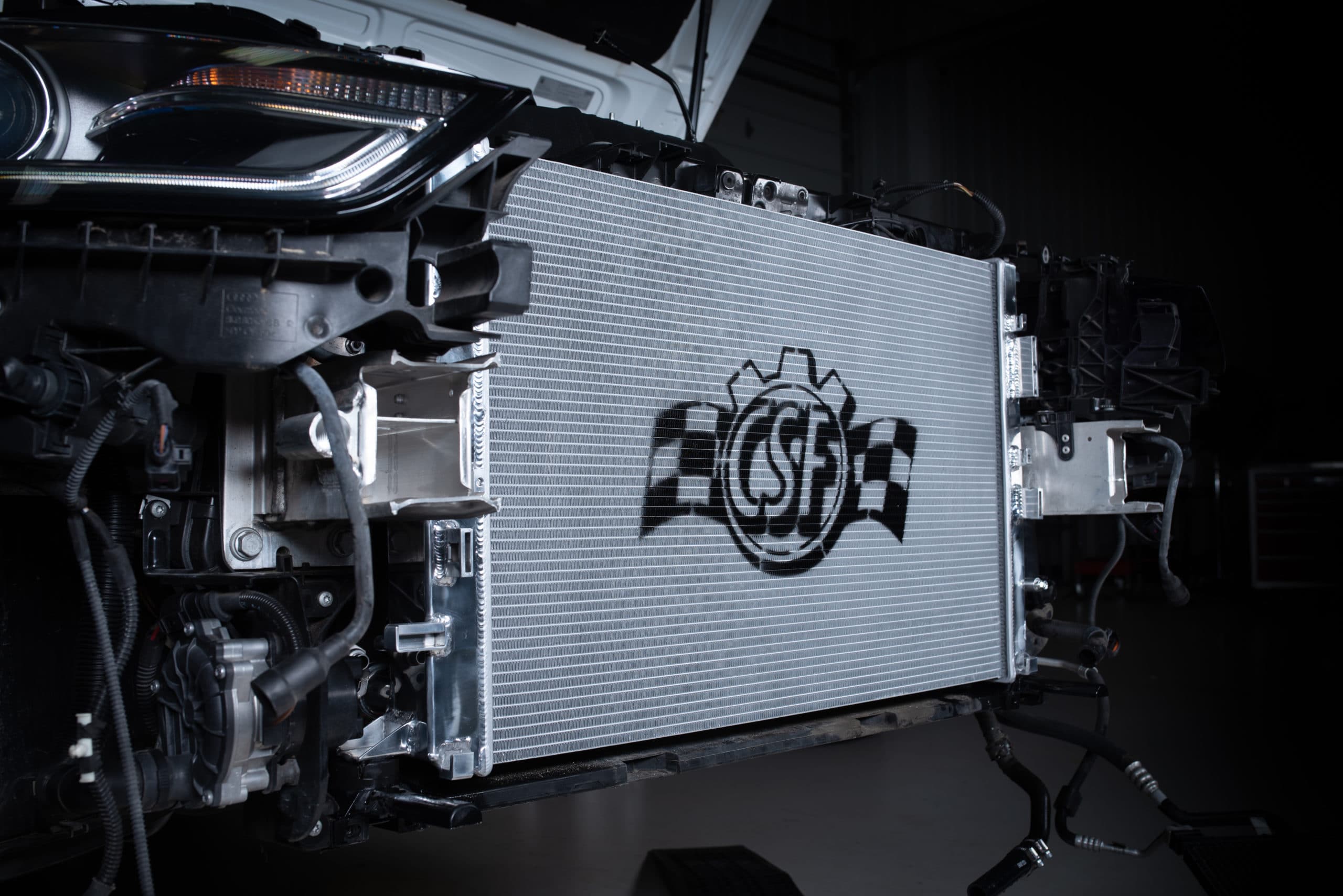 CSF 7091 High-Performance 2-Row Radiator for AUDI (B8) S4/S5 / PORSCHE Macan S/GTS Photo-1