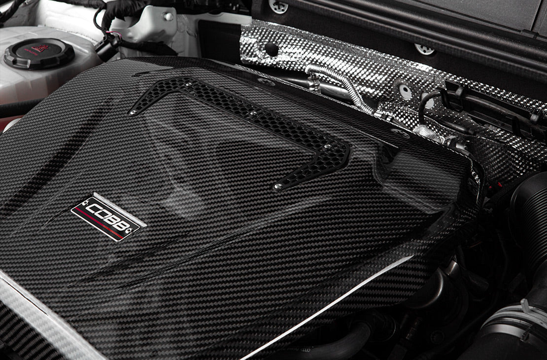 COBB 4V2600 Engine Cover REDLINE (Carbon) for WV Golf GTI/R (Mk7/Mk7.5/Mk8) / AUDI A3/S3 (8V) Photo-7