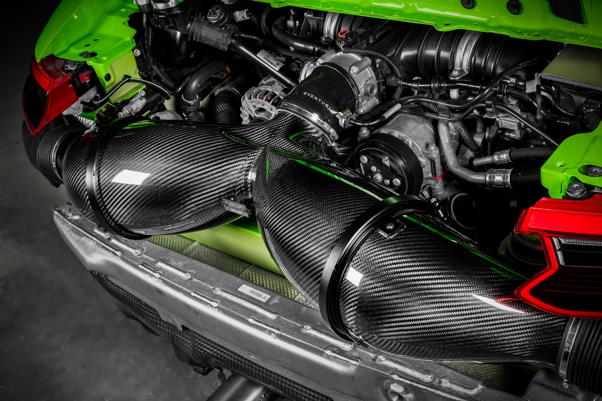EVENTURI EVE-GT3RS-INT Intake System (Carbon) for PORSCHE 991.1 / 991.2 GT3RS Photo-2