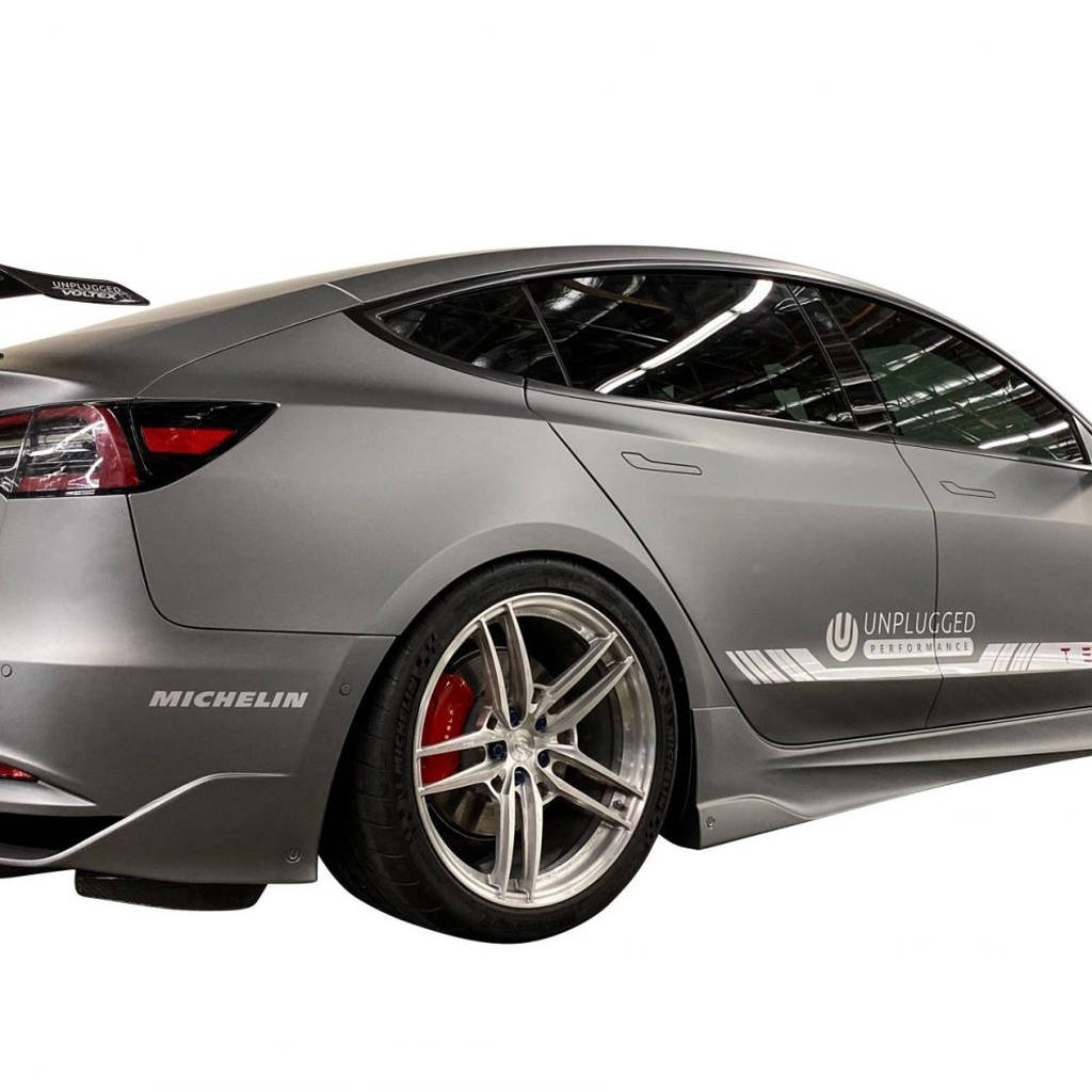 UNPLUGGED PERFORMANCE UP-M3-304-6.1 Ascension Rear Bumper, Koenigsegg KAM Limited Production, Gloss Clear for TESLA Model 3 Photo-7