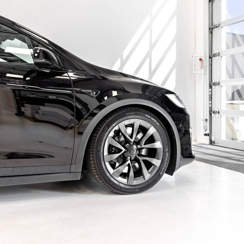 UNPLUGGED PERFORMANCE UP-MX2-218-1.1 Sports Dynamic Air Suspension Upgrade Kit for TESLA Model X 2021 Photo-1