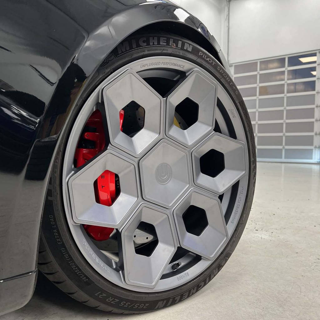 UNPLUGGED PERFORMANCE UP-CYBRHEX-DBL-023 Single Wheel UP CYBRHEX 20x10.5+35 - 5x114.3 / 5x120, Double Drilled, Satin Black for TESLA Cybertruck / Model Y Photo-4