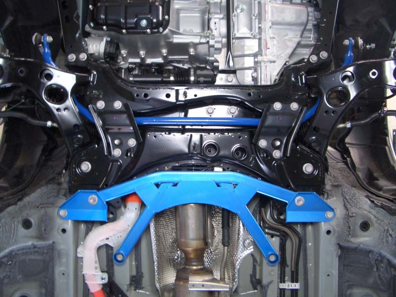 CUSCO 951 492 F Power brace front for TOYOTA Prius (ZVW40W/ZVW41W) Photo-0