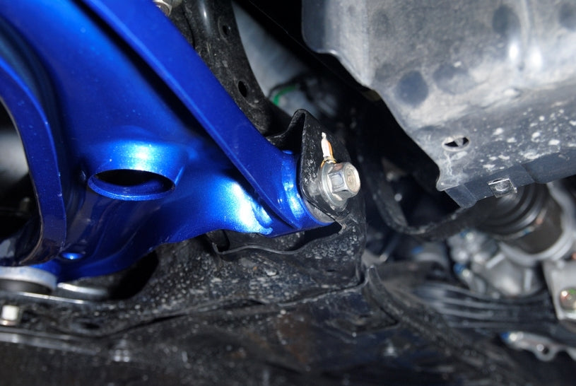 HARDRACE Q0118 CONTROL ARM HONDA FIT GK 14- Photo-6