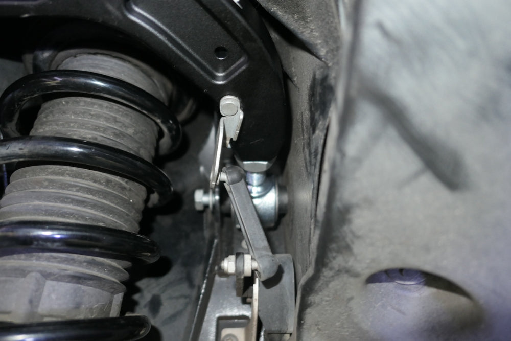 HARDRACE Q0664 BMW 5'S G30/ 5'S TOURING G31/ 6'S GT G32 FRONT UPPER CAMBER KIT (HARDEN RUBBER) - 2PCS/SET Photo-6