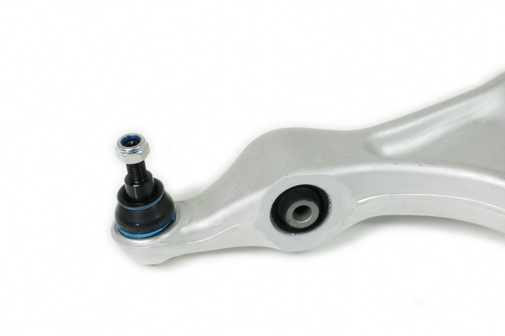 HARDRACE Q0802 Front Lower Control Arm (Harden Rubber) - 2PCS / SET for PORSCHE CAYENNE '02-18 / VOLKSWAGEN TOUAREG '02-18 / AUDI Q7 '05-15 Photo-1