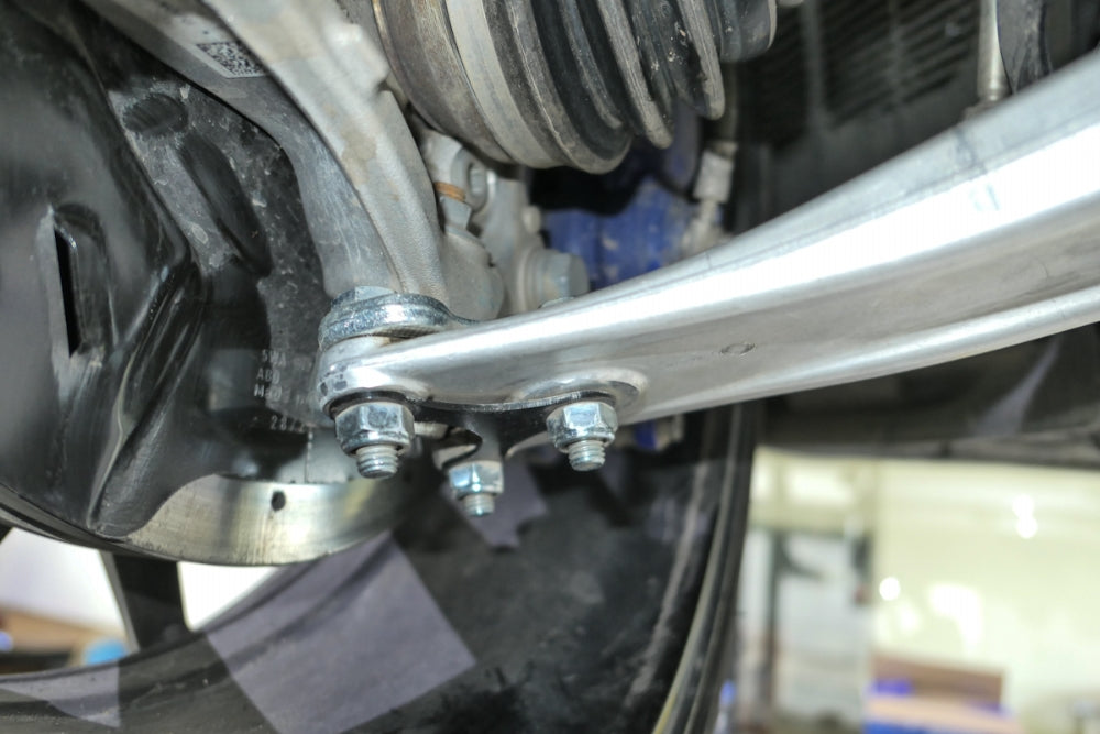 HARDRACE Q0822 Front Lower Control Arm - FORGED ALUMINUM (Pillow Ball) - 2PCS / SET for VW GOLF '12-20- / T-ROC '17- / AUDI A3 '12-20- / Q2 '16- / SKODA OCTAVIA '12-21 Photo-6