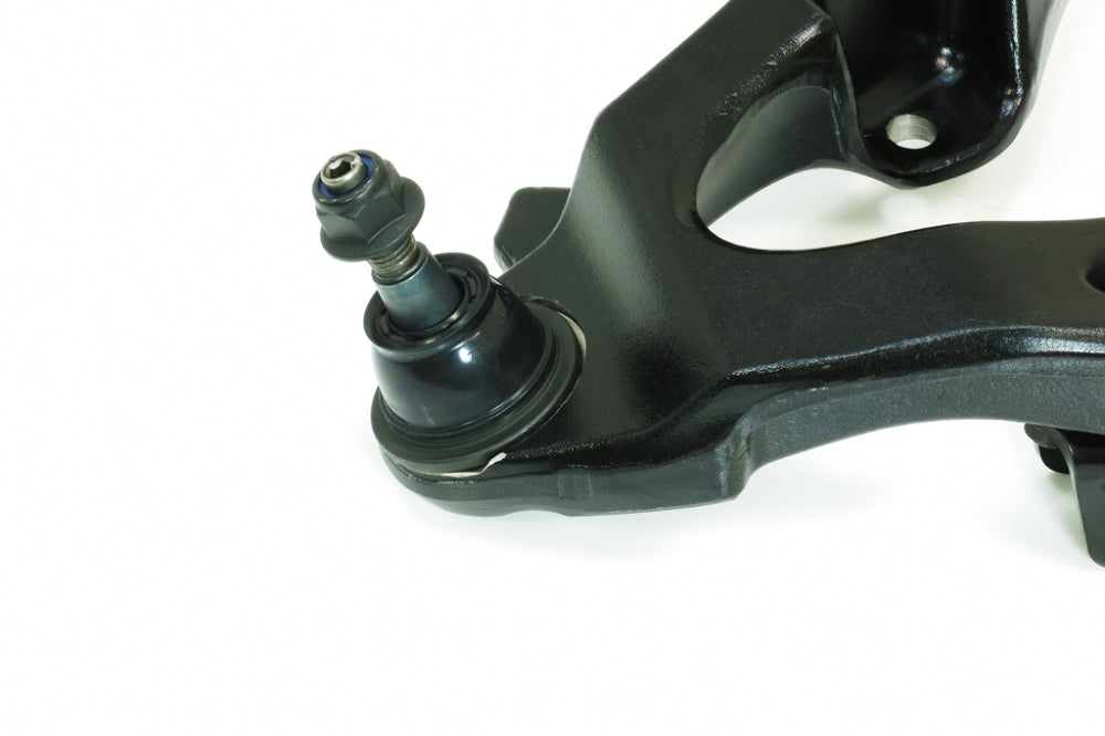 HARDRACE Q0928 Front Lower Arm - OE Replacement (Harden Rubber) - 2PCS / SET for CHEVROLET SILVERADO / GMC SIERRA 1500HD '99-07 / 2500HD / 3500HD '99-10 Photo-2
