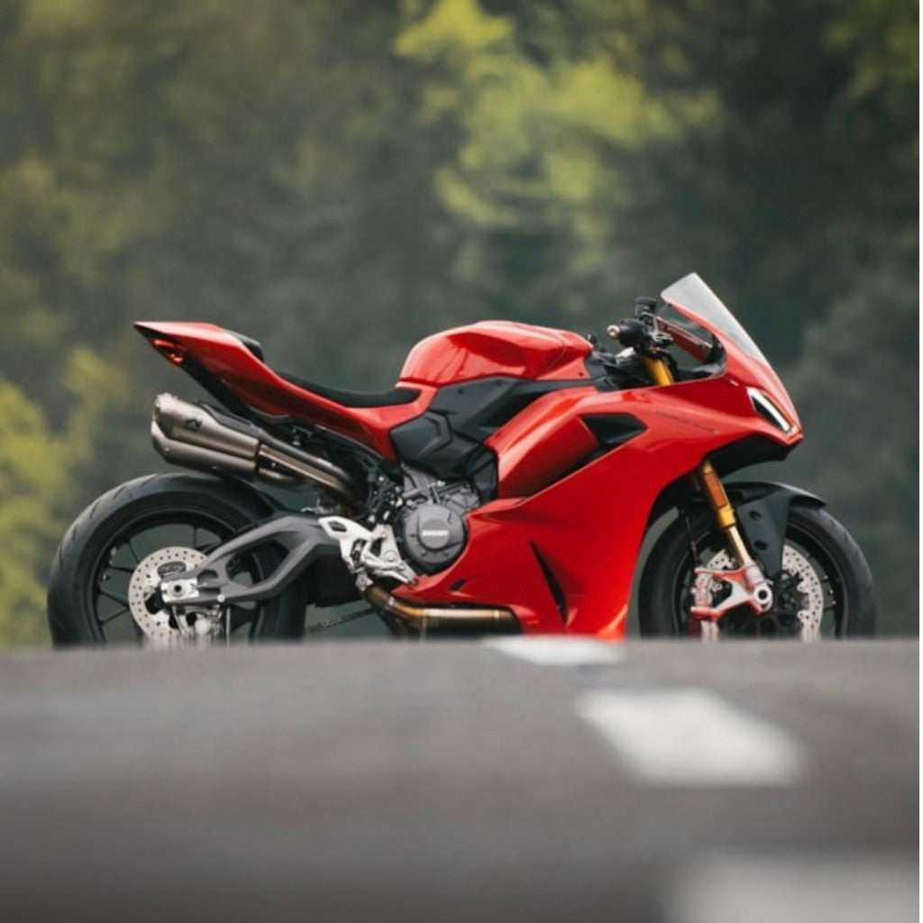 AKRAPOVIC S-D9E7-CKOT Exhaust System Evolution Line (Titanium) for DUCATI Panigale / Streetfighter V2 2025-2026 Photo-5