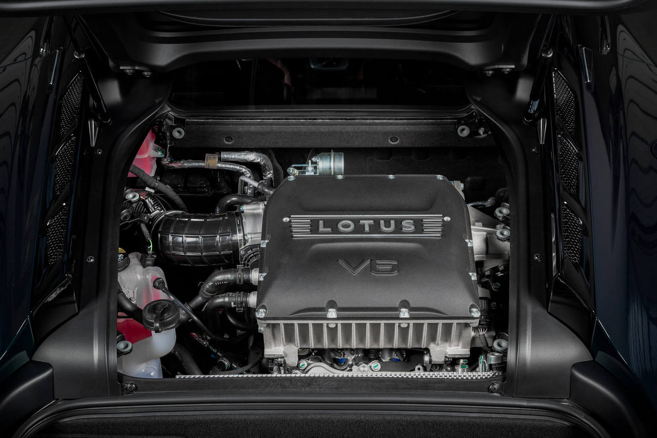 EVENTURI EVE-EMV6-CF-INT Air Intake System (Carbon) for LOTUS Emira V6 Supercharged Photo-1