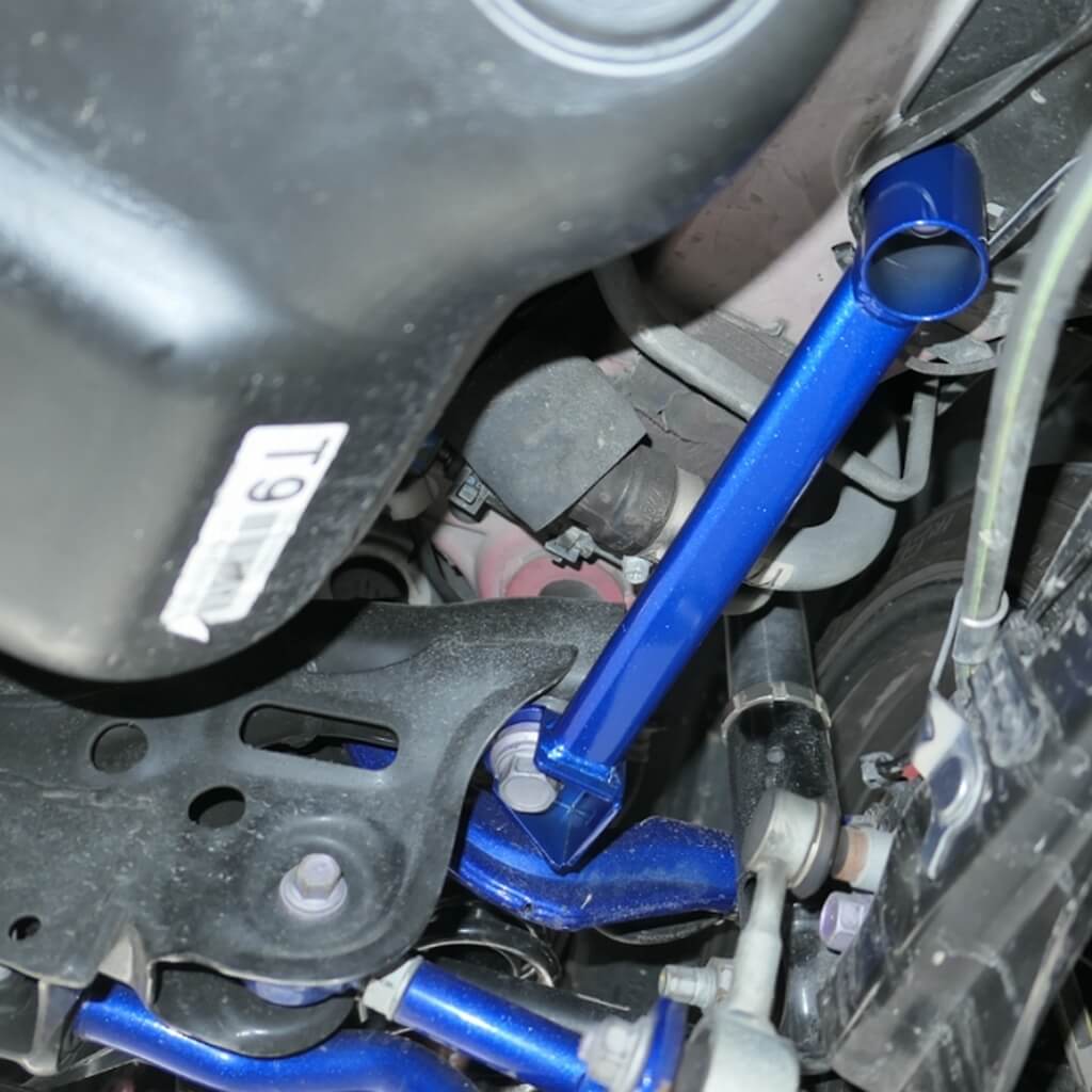 HARDRACE Q0943 Rear Lower Rear Chassis Brace, 2pcs for TOYOTA GR Yaris 2020- / GR Corolla 2022- Photo-3
