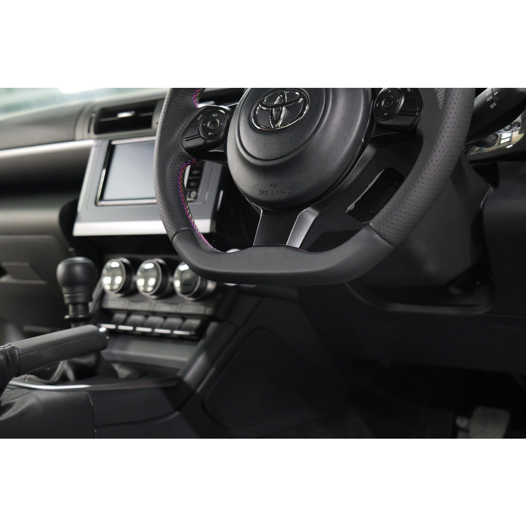 HKS 51999-AT004 Steering Wheel for SUBARU BRZ / TOYOTA GR86 / GT86 Photo-2