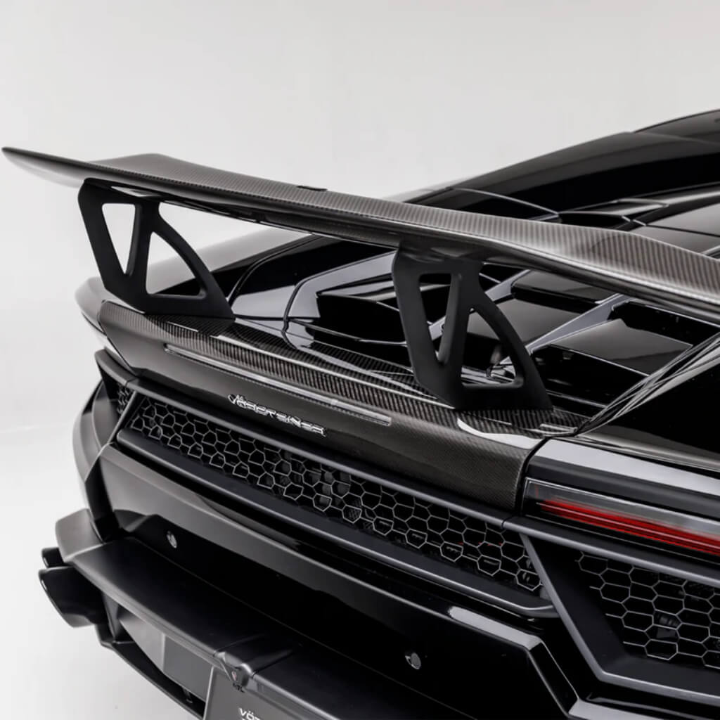 VORSTEINER 0903LOV Decklid (Gloss Carbon) for LAMBORGHINI Huracan LP610-4 / LP580-2 Photo-1