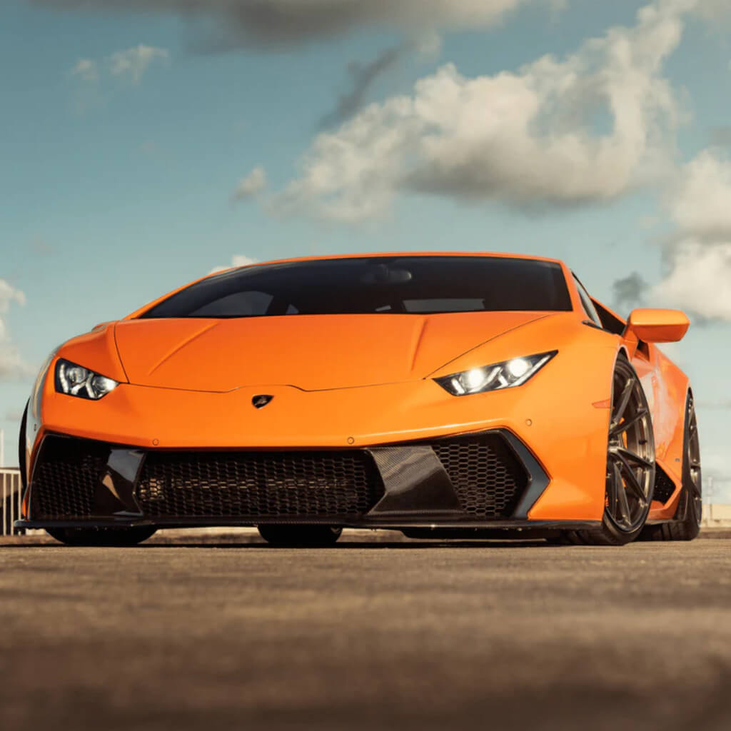 VORSTEINER 0910LOV Front Bumper with Front Spoiler NOVARA EDIZIONE (Gloss Carbon) for LAMBORGHINI Huracan LP610-4 / LP580-2 Photo-3