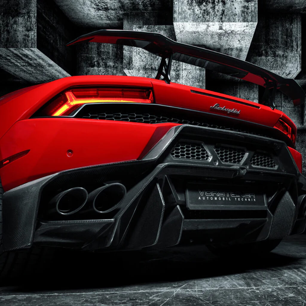 VORSTEINER 0920LOV Rear Bumper with Rear Diffuser NOVARA EDIZIONE (Gloss Carbon) for LAMBORGHINI Huracan LP610-4 / LP580-2 Photo-2