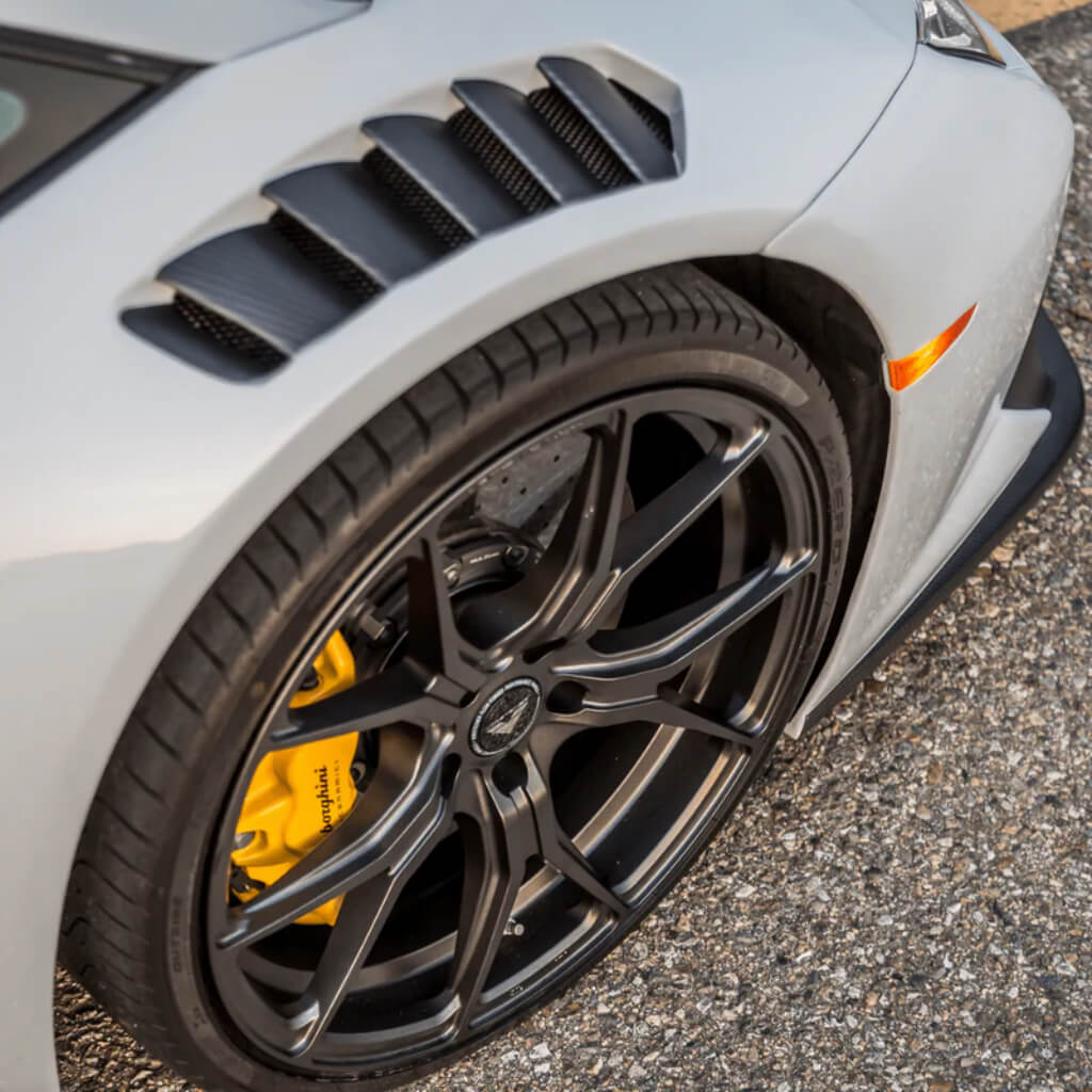 VORSTEINER 0940LOV Front Fenders with Integrated Vents and Splash Shields NOVARA EDIZIONE (Gloss Carbon) for LAMBORGHINI Huracan LP610-4 / LP580-2 Photo-3
