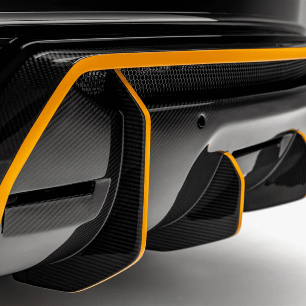 VORSTEINER 2050LOV Rear Diffuser RAMPANTE EDIZIONE (Gloss Carbon) for LAMBORGHINI Urus 2018- Photo-6