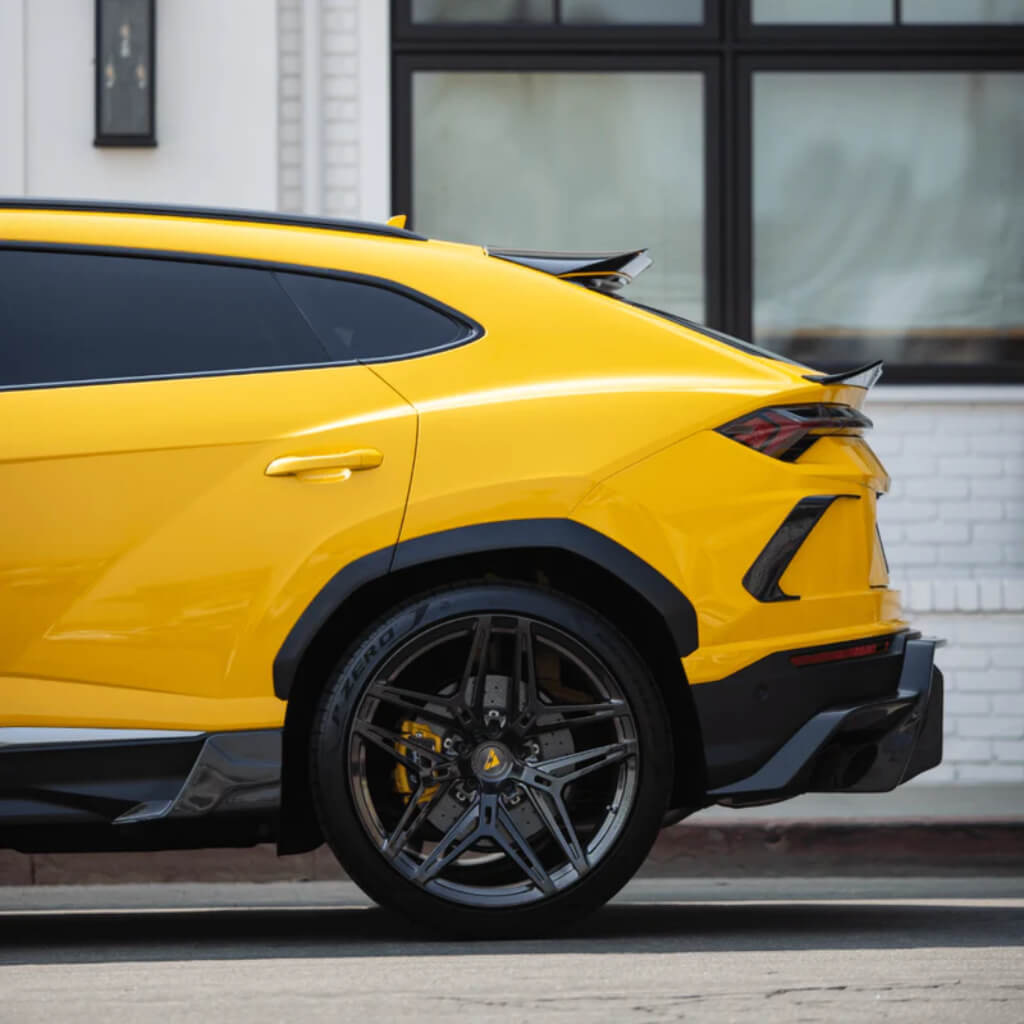 VORSTEINER 2060LOV Decklid Spoiler RAMPANTE EDIZIONE (Gloss Carbon) for LAMBORGHINI Urus 2023- Photo-6