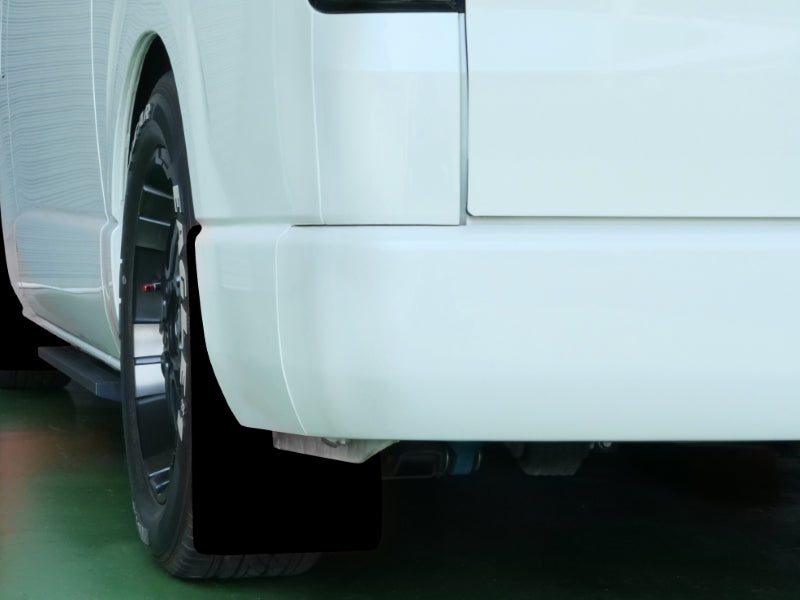 CUSCO 918 851 RB Mud Flaps Rear (black) for TOYOTA Hiace (GDH201V) 2004- Photo-1 