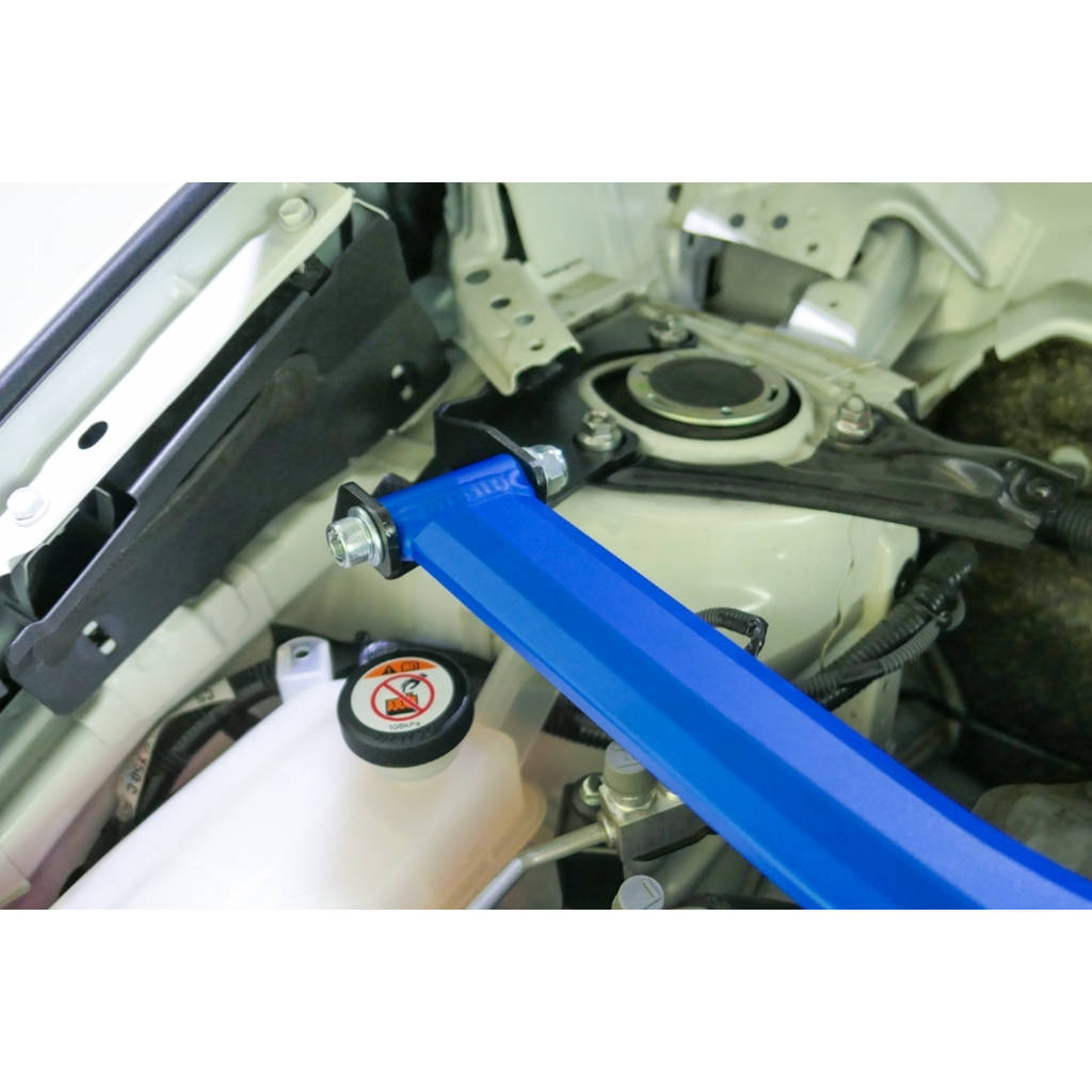 HARDRACE Q0500 TOYOTA PRIUS ALPHA '12- FRONT STRUT BRACE - 1PCS/SET Photo-4 