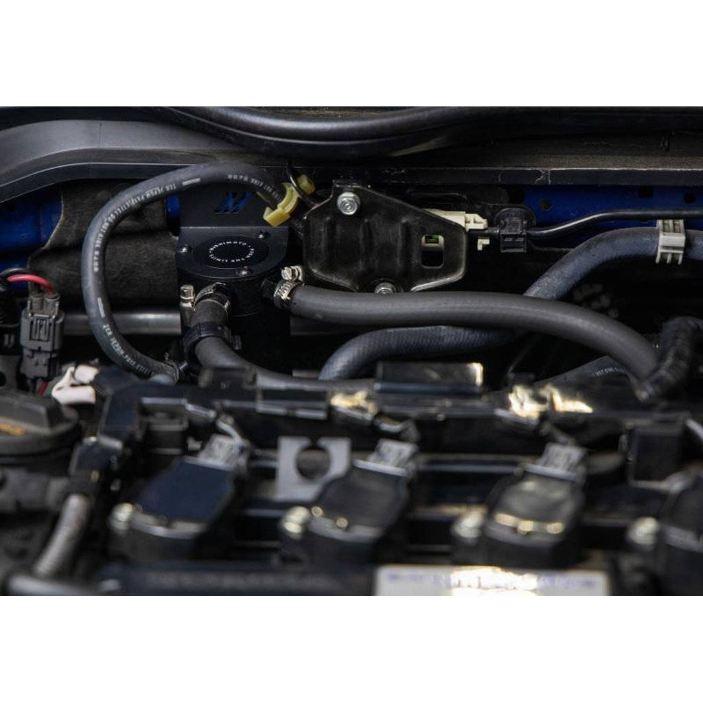 MISHIMOTO MMBCC-CIV-16PBE HONDA Civic 1.5L T Baffled Oil Catch Can, PCV Side, 2016+ Photo-6 