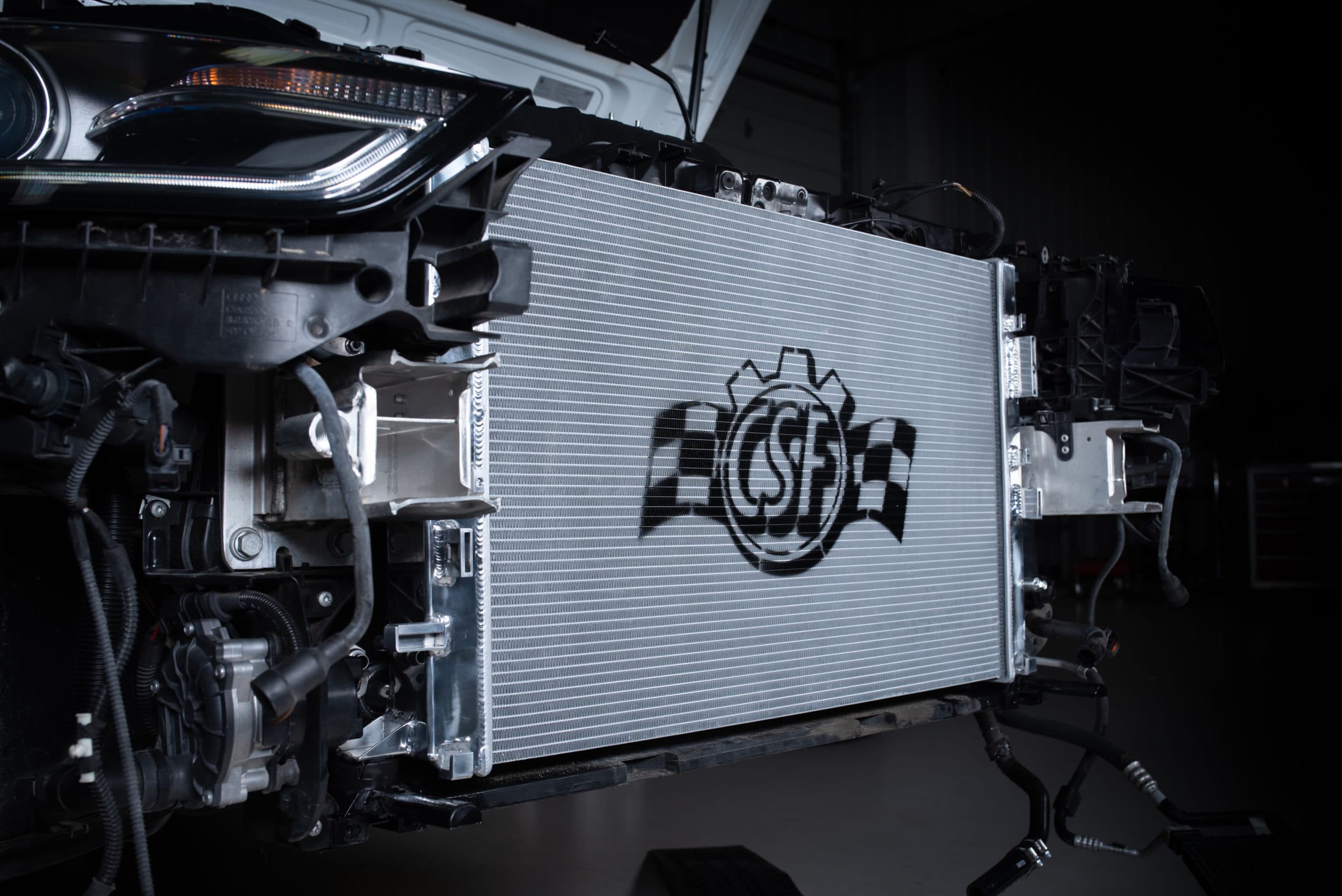 CSF 7091 High-Performance 2-Row Radiator AUDI (B8) S4/S5 / PORSCHE Macan S & GTS Photo-1 