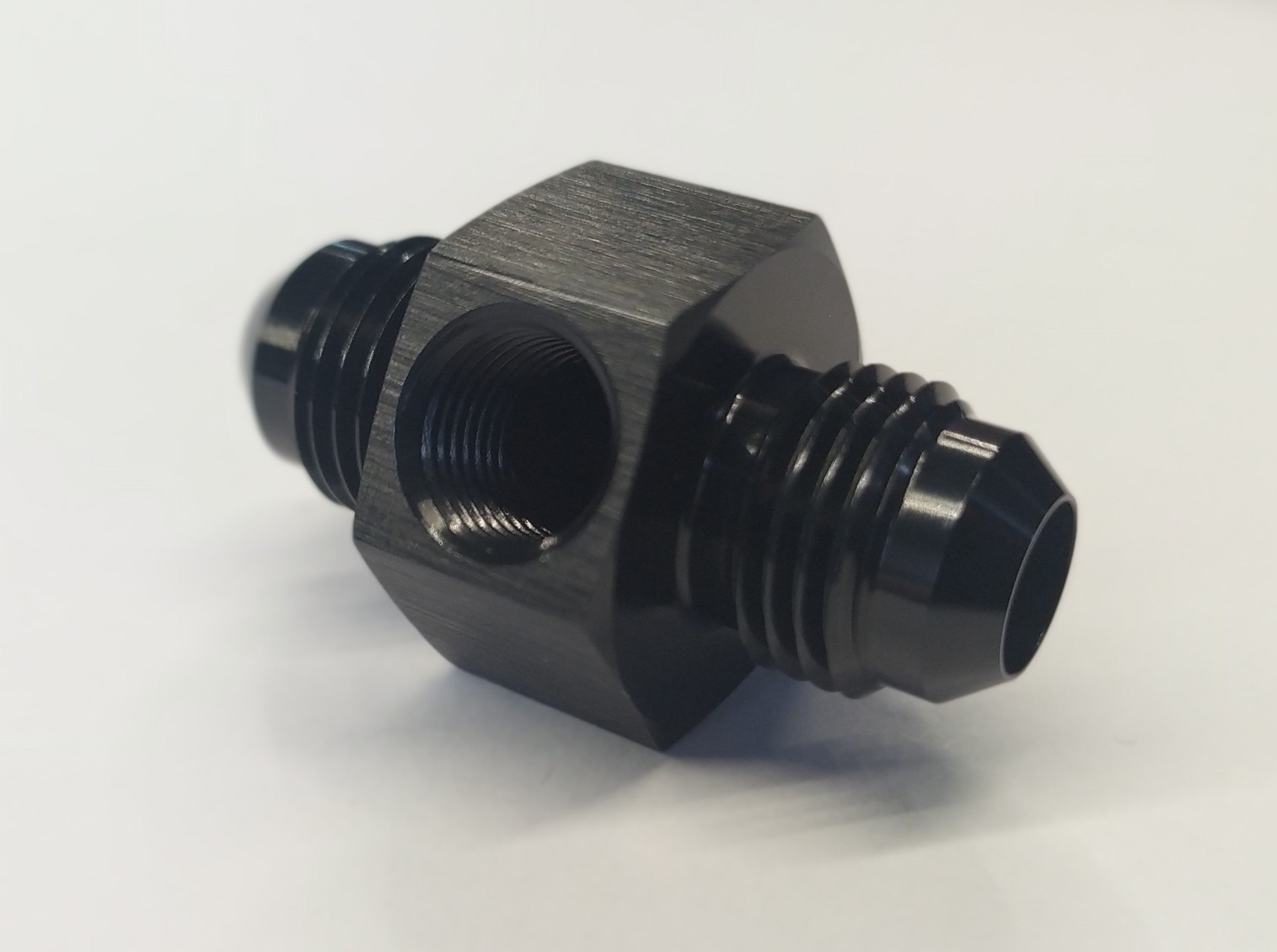 ARD ARFP191-06 Straight Male To Male With 1 / 8" Port AN6 Al. Photo-0 