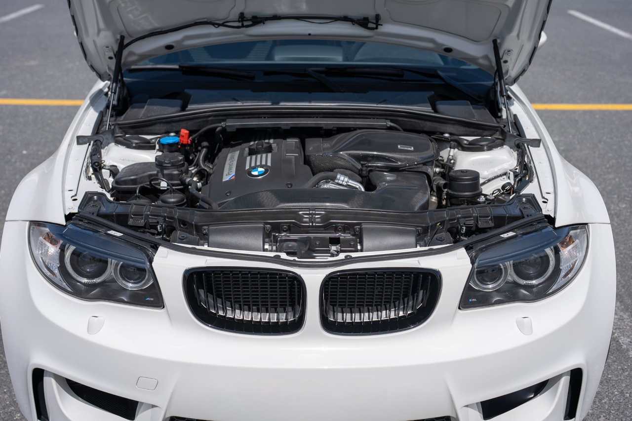 Engine compartment BMW 1M E82 | ATOMC-SHOP