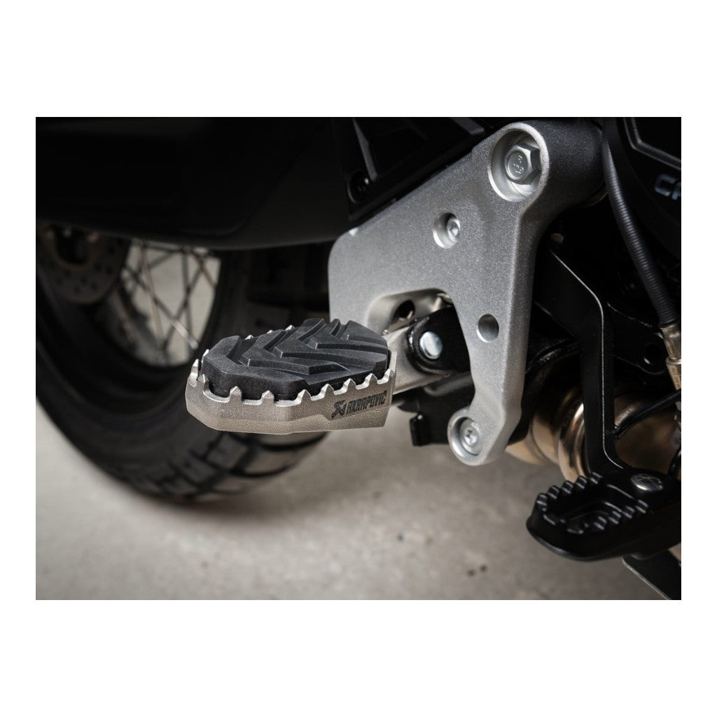 AKRAPOVIC F-CF4T1 Adventure Footpeg Set (Titanium) for CFMOTO 1000MT-X / 450MT / 700MT / 800MT / 800MT-X 2026 Photo-3 