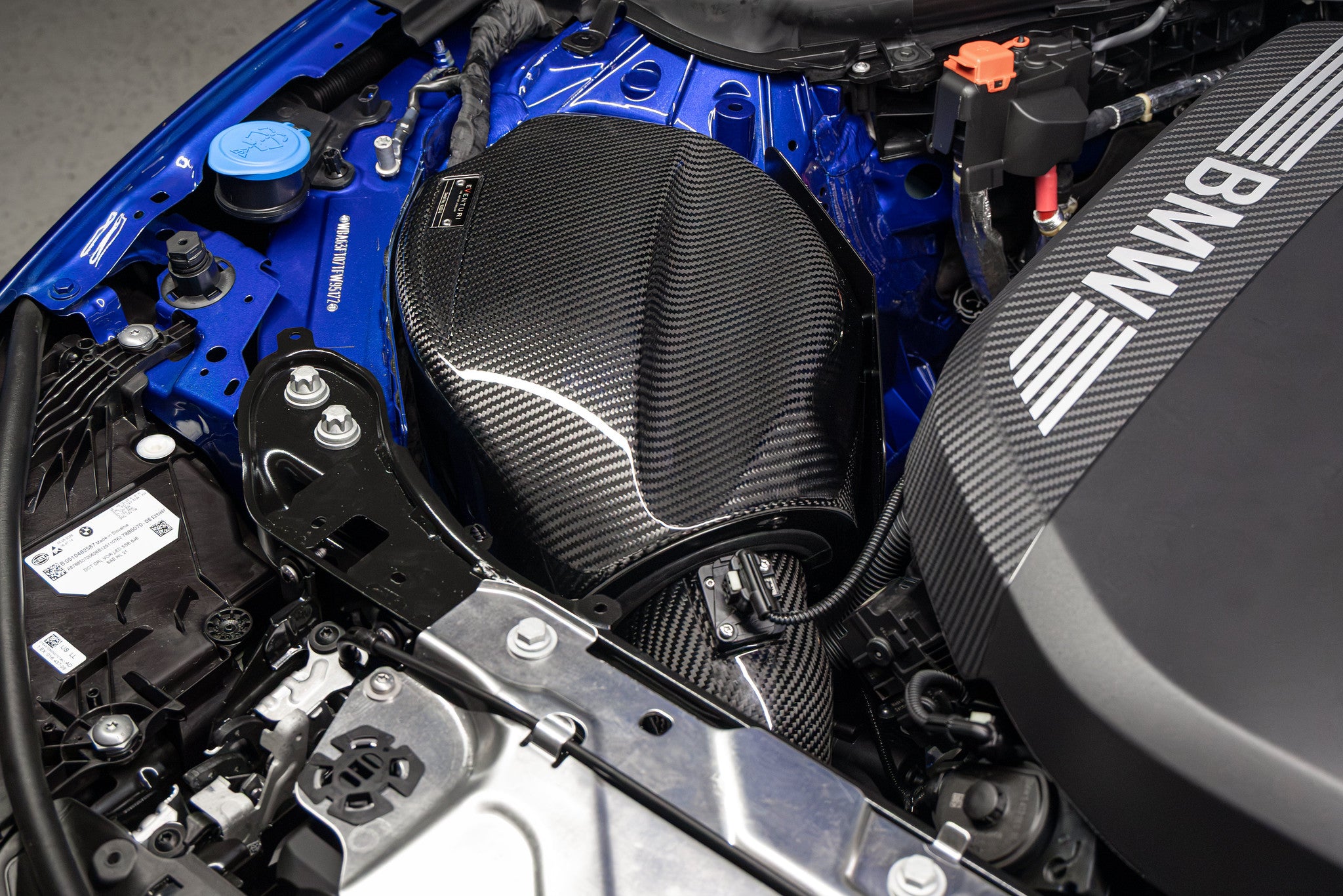 EVENTURI EVE-G20B58N2-CF-INT Air Intake System (Carbon) for BMW M340i (G20 / G21) / M440i (G22 / G23 / G26) 2025- Photo-10 