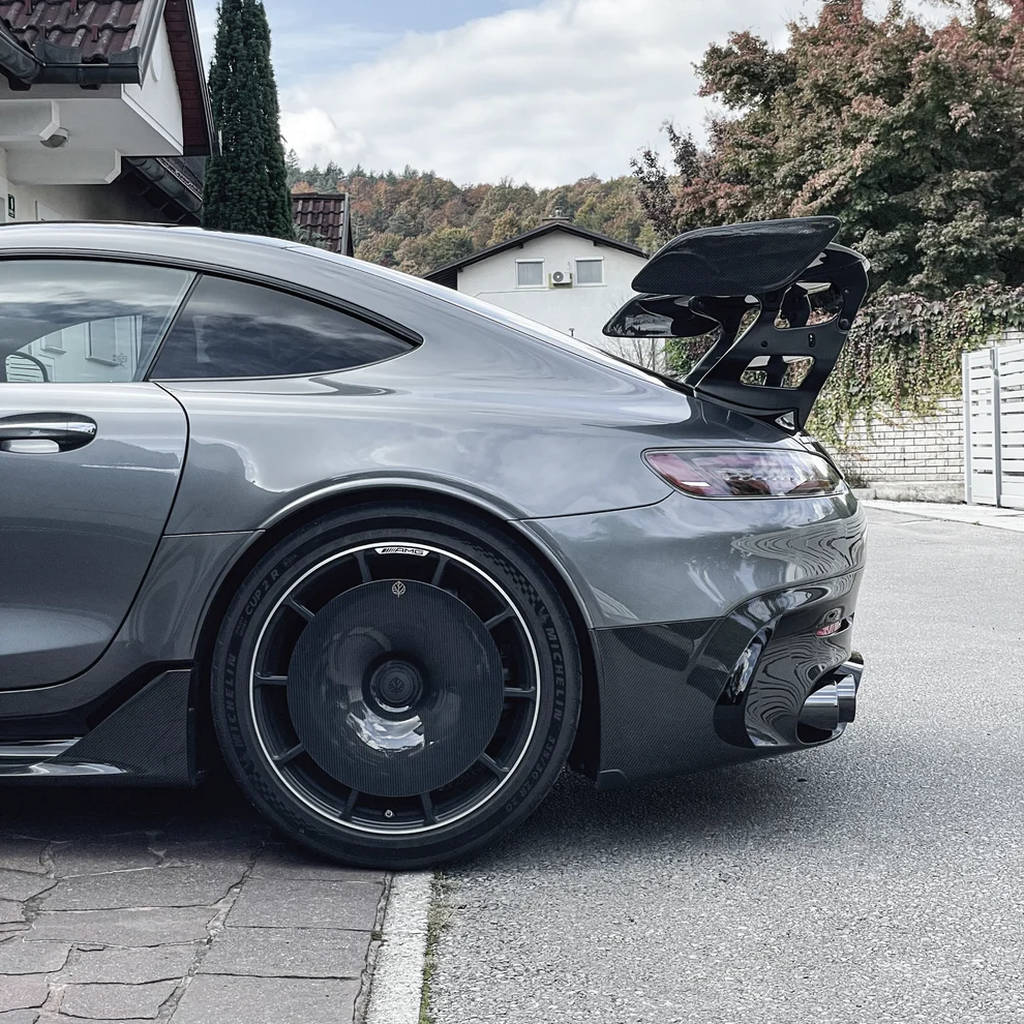 GOLD LEAF ADEVO-AMGGT-GL Wheel Covers Aero Disc EVO (Carbon / Gloss) for MERCEDES-AMG GT Black Series OEM Wheels Photo-7 