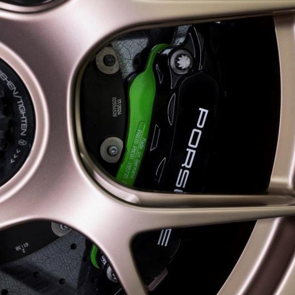 MANTHEY RACING MR911GT3RS9921 Manthey Kit for PORSCHE 911 GT3 RS (992.1) Photo-3 