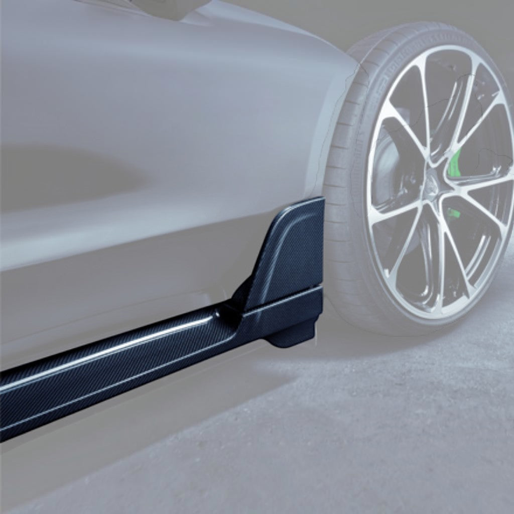 TECHART +9J.121.350.003 V01: Side Skirts with Fin in Visible Carbon, Matte for PORSCHE Taycan (9J1) Photo-1 